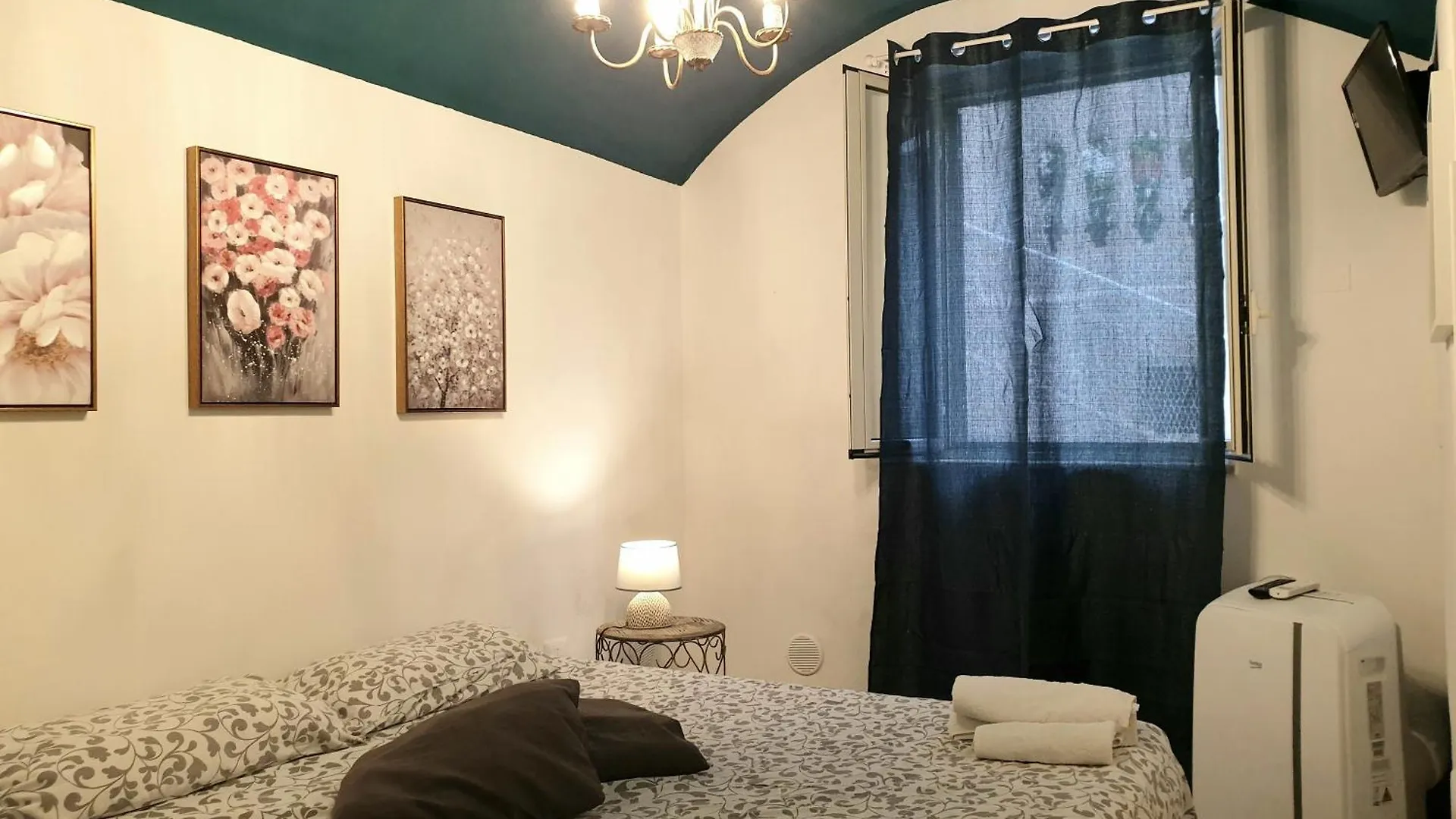 Casaro Hotel Palermo 0*,